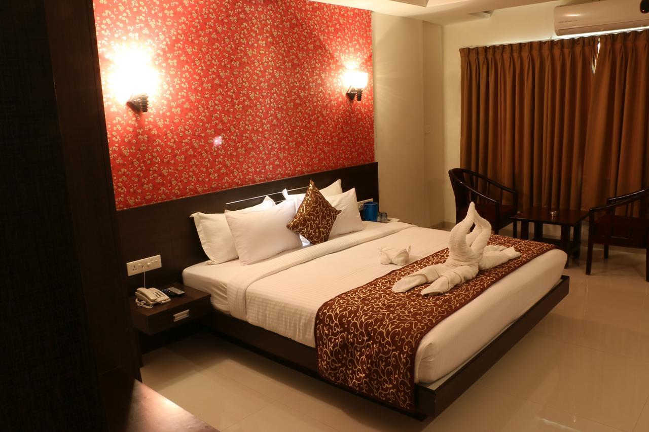 Hotel Reevanta Daman Exterior photo