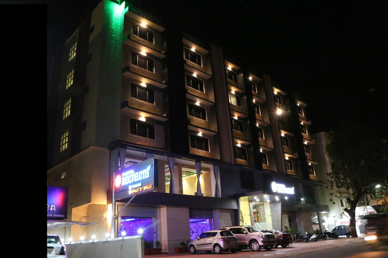 Hotel Reevanta Daman Exterior photo