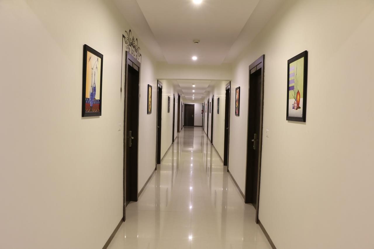 Hotel Reevanta Daman Exterior photo
